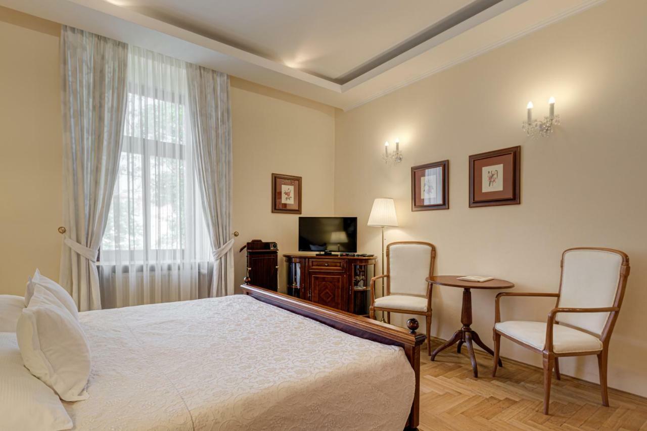 Louren Hotel — Fotky 1